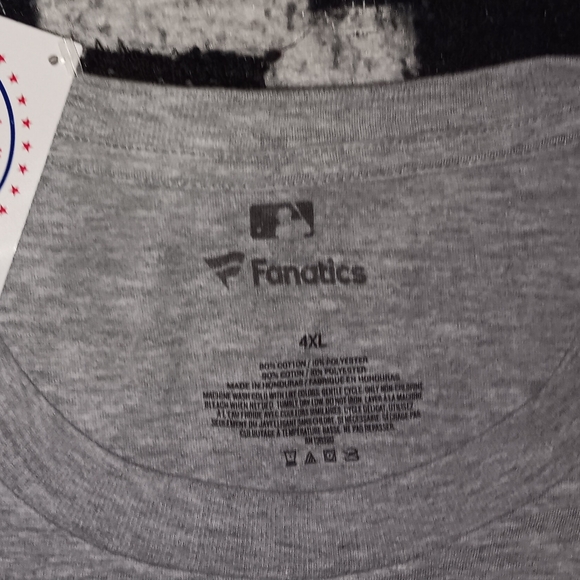 Fanatics Gray and Blue Short Sleeve Tee - Picture 5 of 5